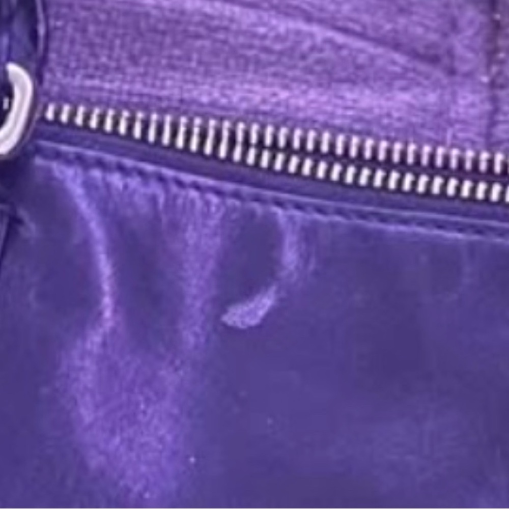 Coach Elegant Black Shoulder Bag - Picture 5 of 5